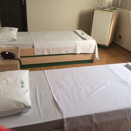 Hotel Real 彼得罗利纳 外观 照片